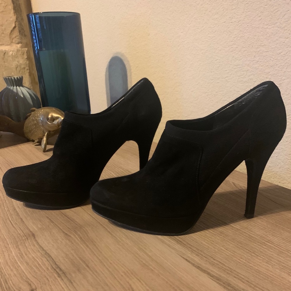Stuart Weitzman Suede Booties